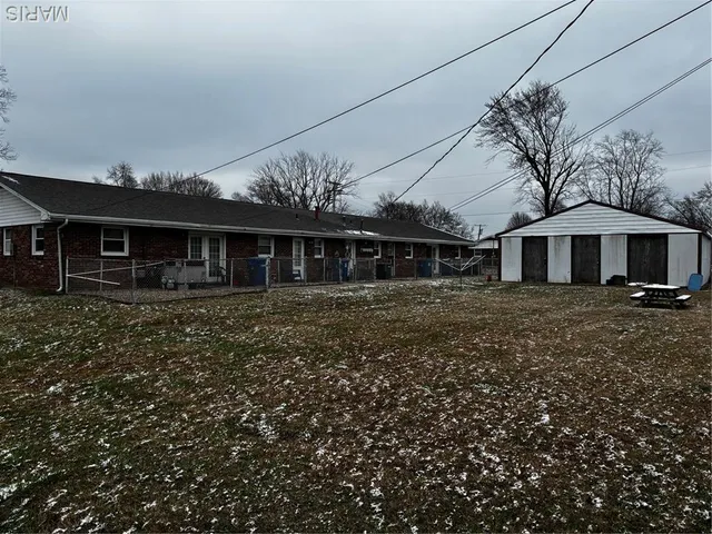 $330,000 | 1401 Colony Park Drive, Scott City, MO 63780