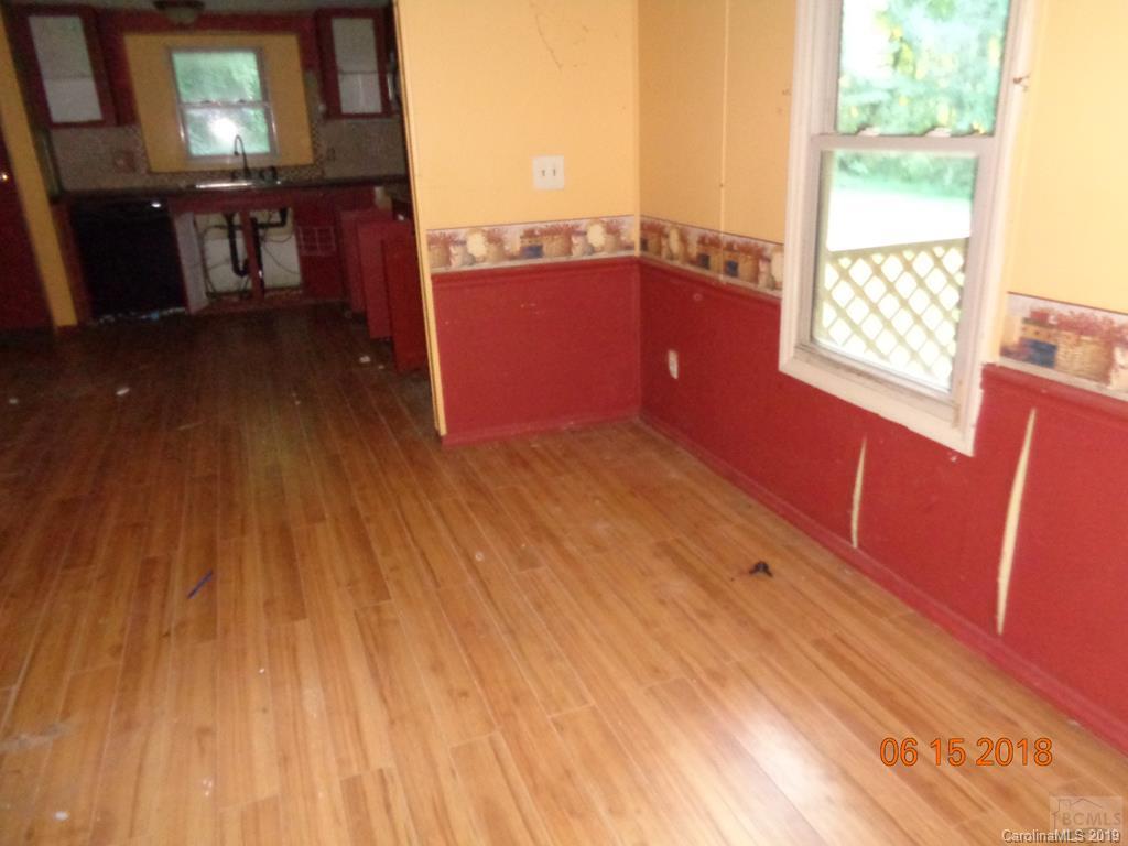 350 3rd Street Southeast Conover, NC 28613 - Photo 13 of 16 Gallery Image 13