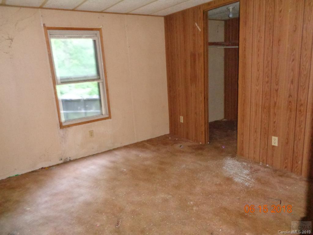 350 3rd Street Southeast Conover, NC 28613 - Photo 7 of 16 Gallery Image 7