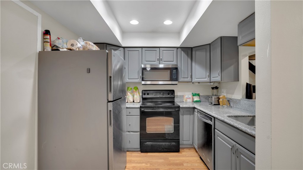 1414 Everton Place Riverside, CA 92507 - Photo 7 of 33