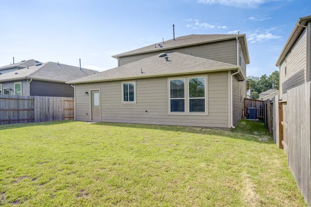 $2,450 | 338 Shady Cedar Hl Lane, Willis, TX 77378