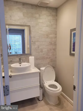 $3,350 | 14059 Pellita Terrace, Rockville, MD 20850