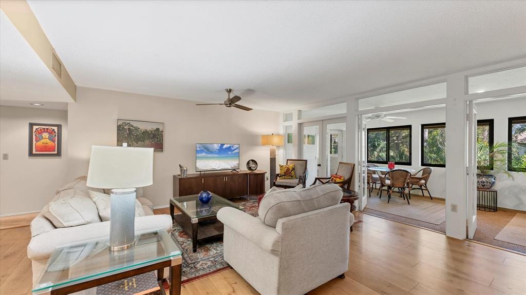 4957 Cross Creek Road, Unit 4957 Sarasota, FL 34231 - Photo 7 of 32 a living room with furniture