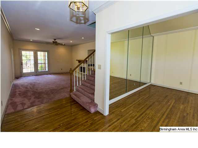 2808 Crossgate Circle Birmingham, AL 35216 - Photo 3 of 32