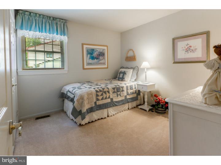 12 Elmgate Road Marlton, NJ 08053 - Photo 17 of 25