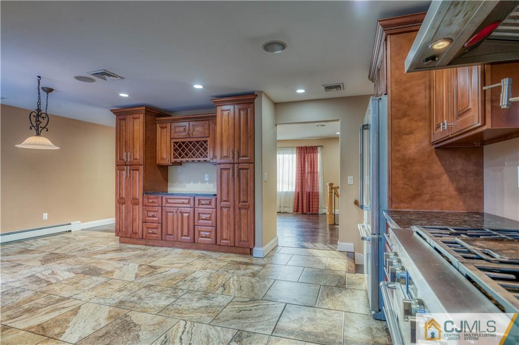 14 Queens Road East Brunswick, NJ 08816 - Photo 15 of 27 Gallery Image 15
