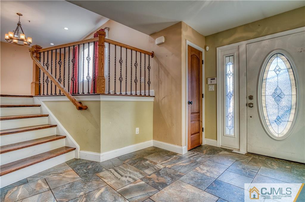 14 Queens Road East Brunswick, NJ 08816 - Photo 3 of 27 Gallery Image 3