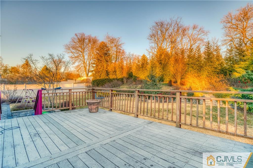 14 Queens Road East Brunswick, NJ 08816 - Photo 26 of 27 Gallery Image 26