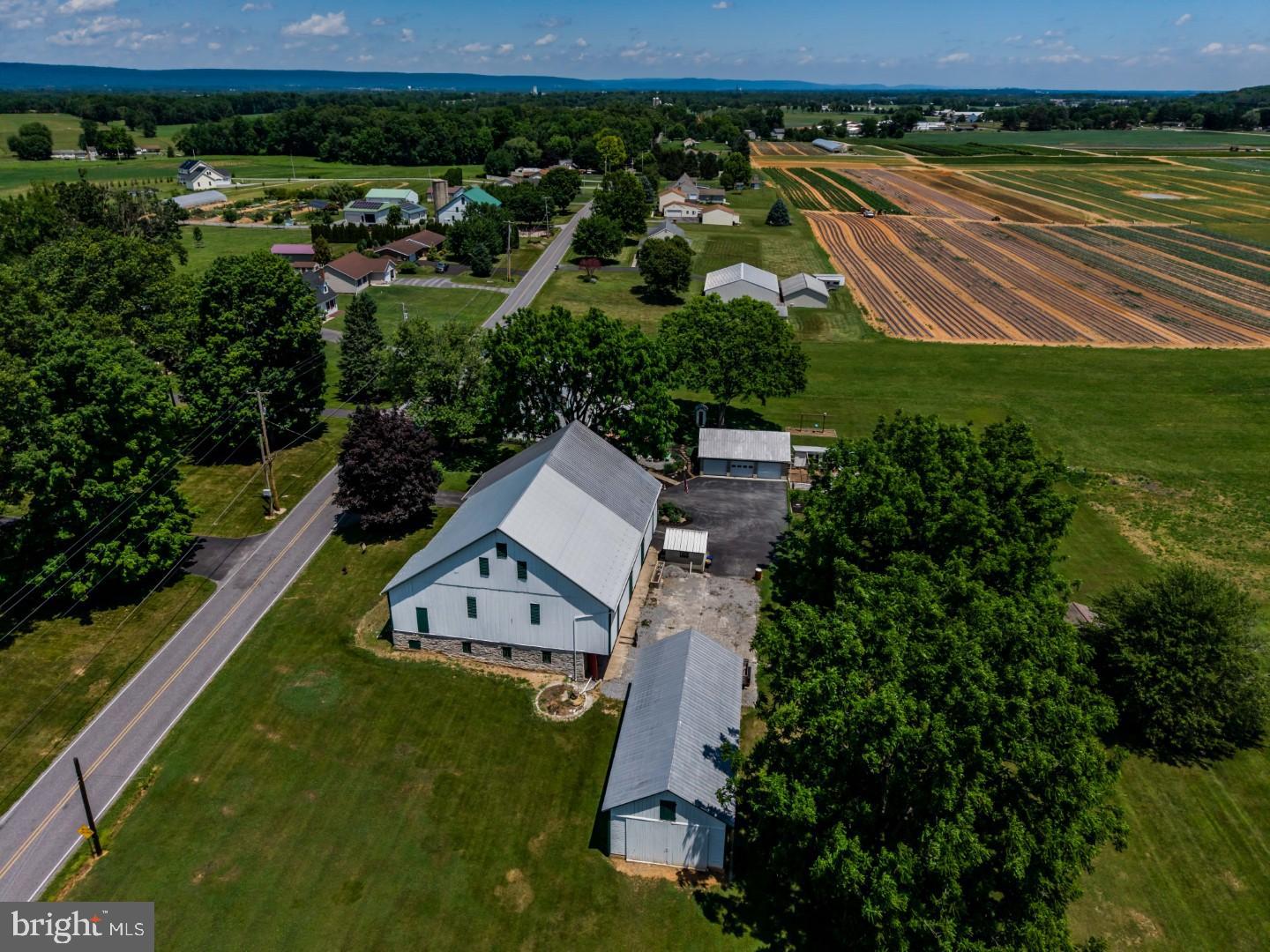 895 Eppley Road Mechanicsburg, PA 17055 - Photo 51 of 54