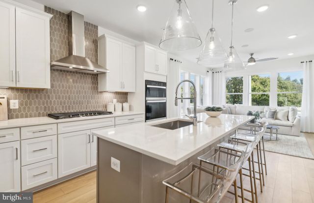 $594,460 | 16096 Frederick Road, Rockville, MD 20850