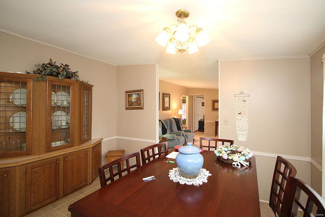 1944 Klaus-Geiger Road Highland, IL 62249 - Photo 19 of 41