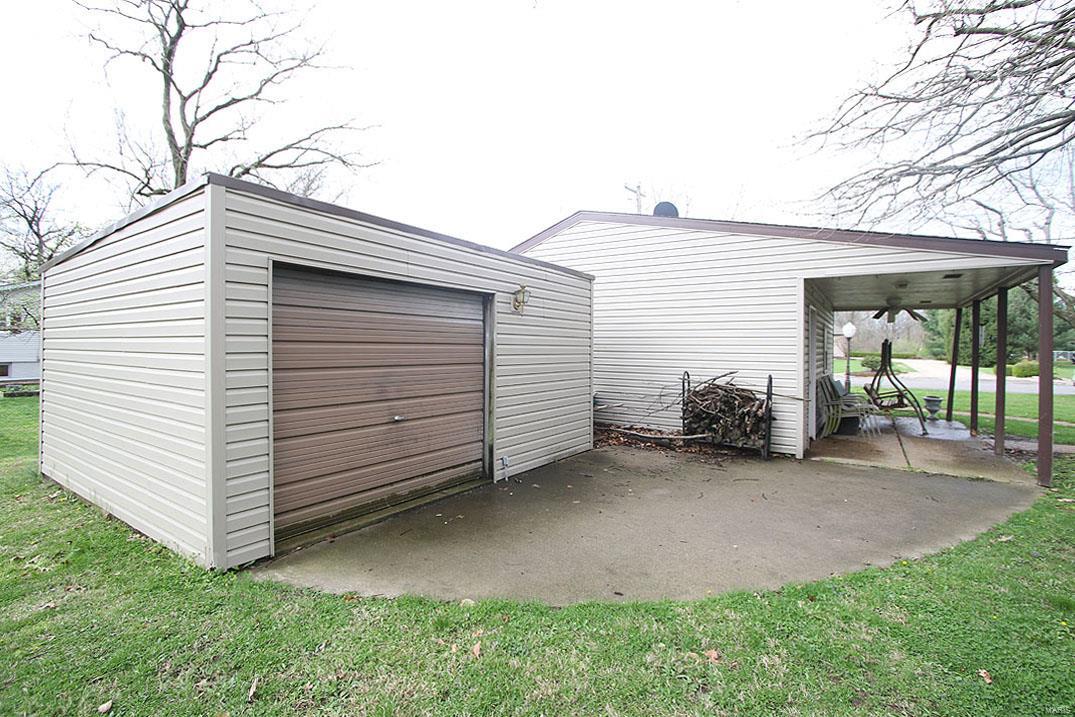 1944 Klaus-Geiger Road Highland, IL 62249 - Photo 29 of 41