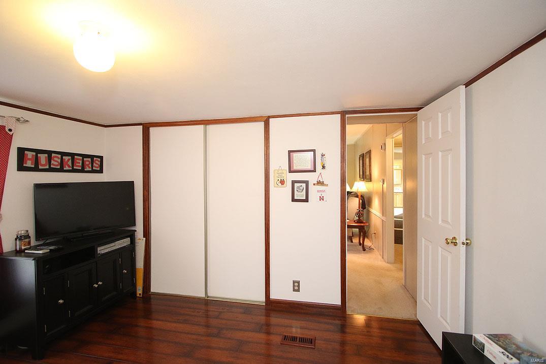1944 Klaus-Geiger Road Highland, IL 62249 - Photo 34 of 41