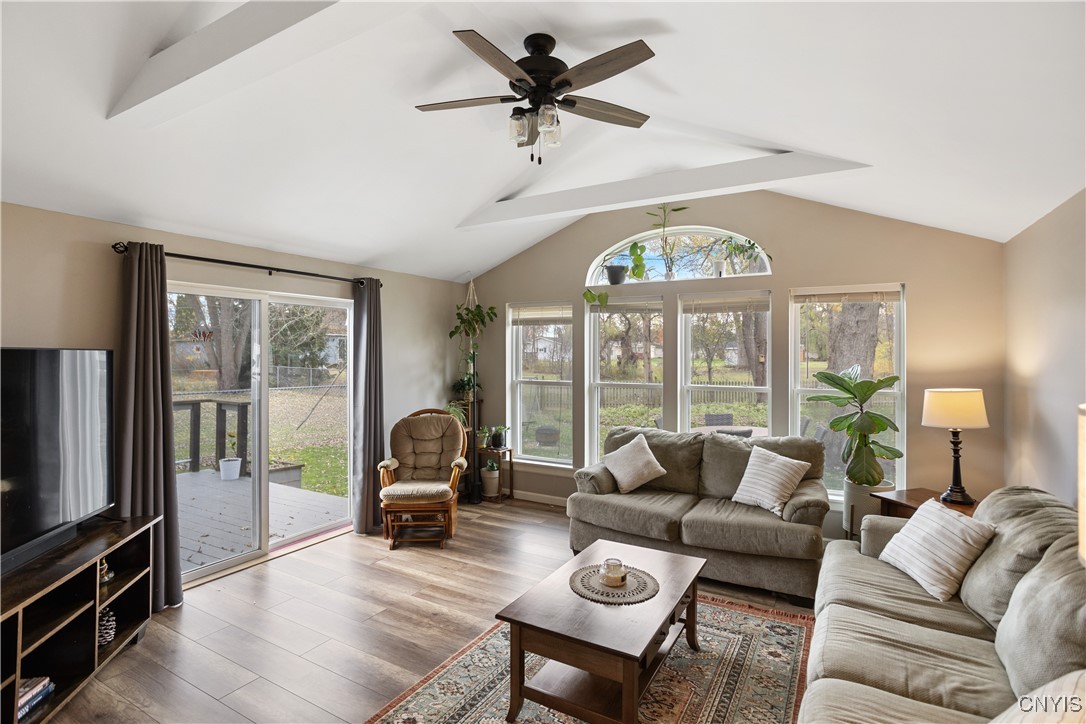 6272 Lakeshore Road Cicero, NY 13039 - Photo 11 of 34