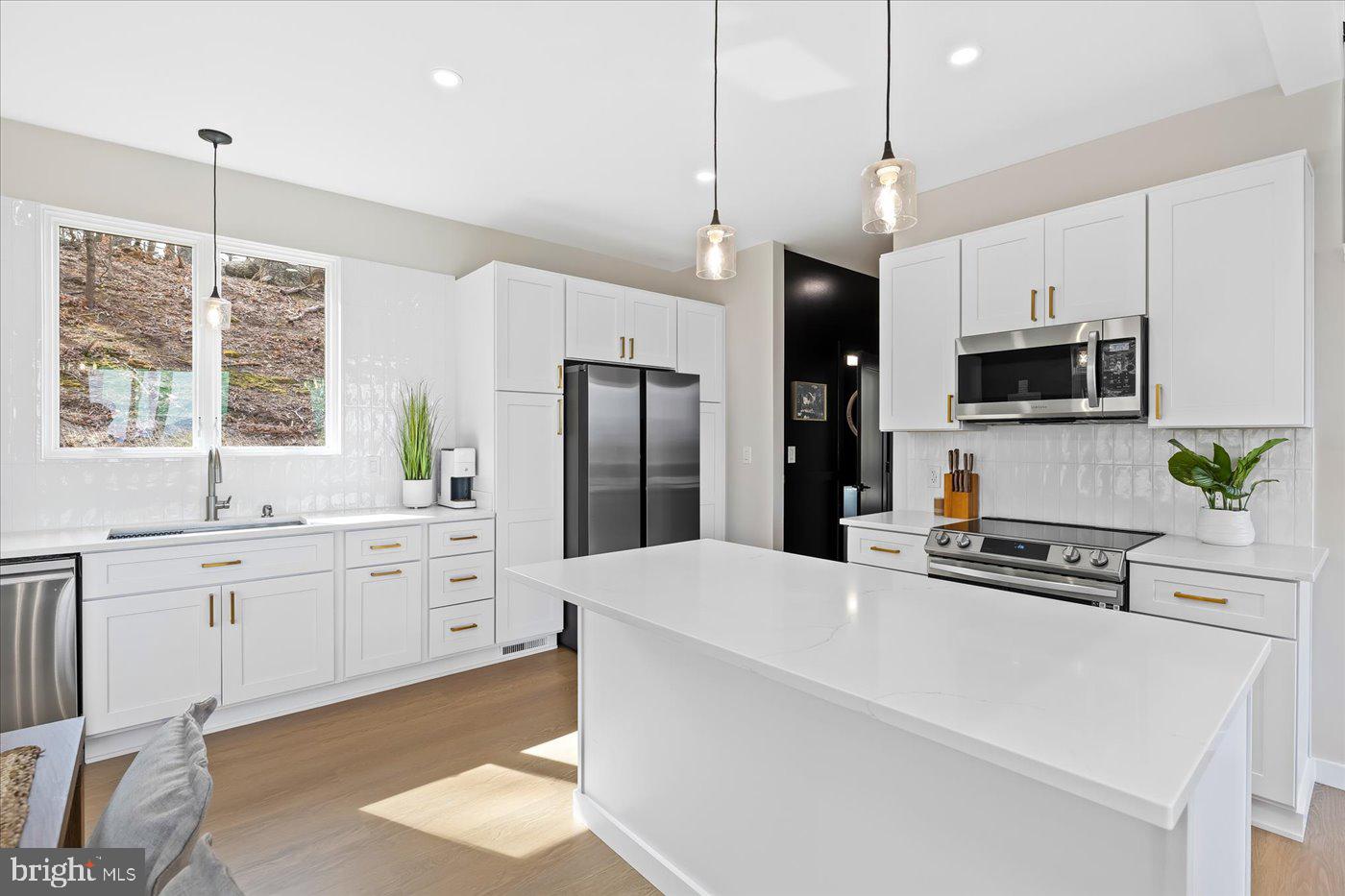 448 Castleton View Road Castleton, VA 22716 - Photo 16 of 50 White Cabinets with Soft Closed Doors