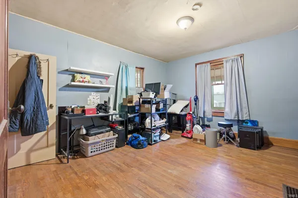 $135,000 | 717 West Queen Street, Muncie, IN 47303