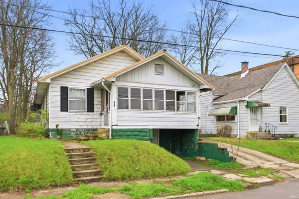 $135,000 | 717 West Queen Street, Muncie, IN 47303