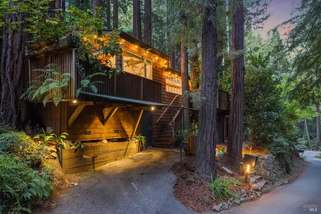 a view of swimming pool with a backyard