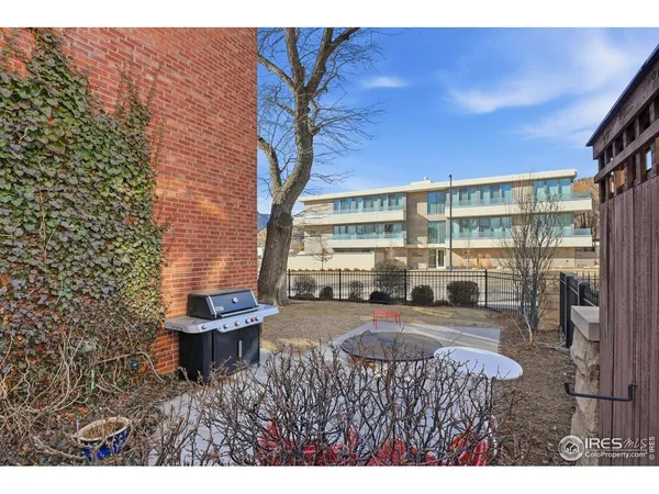 $525,000 | 1201 Balsam Avenue, Unit 206, Boulder, CO 80304
