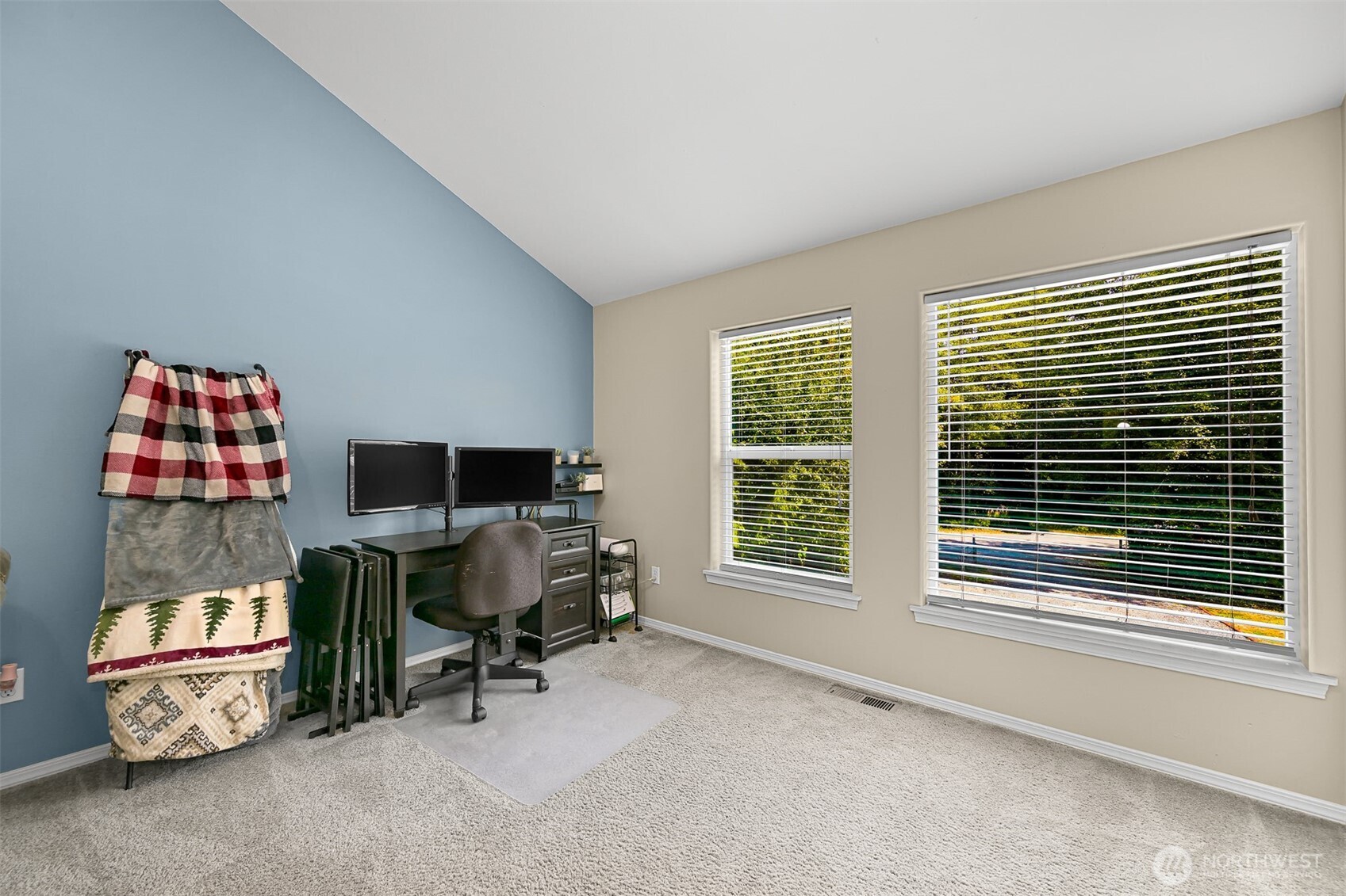 1244 Lake Samish Road Bellingham, WA 98229 - Photo 28 of 34 Gallery Image 28