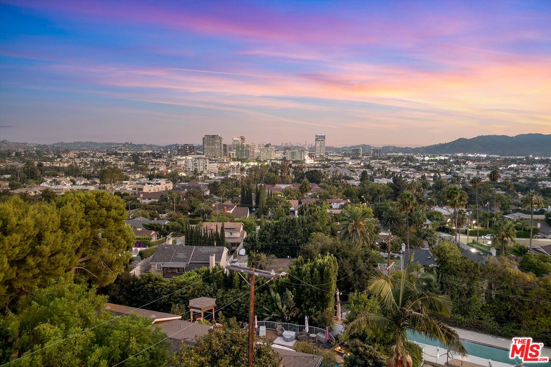 211 Cumberland Road Glendale, CA 91202 - Photo 48 of 48 a view of a city