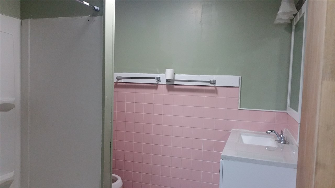 932 Emerald Street, Unit 1B Madison, WI 53715 - Photo 12 of 19