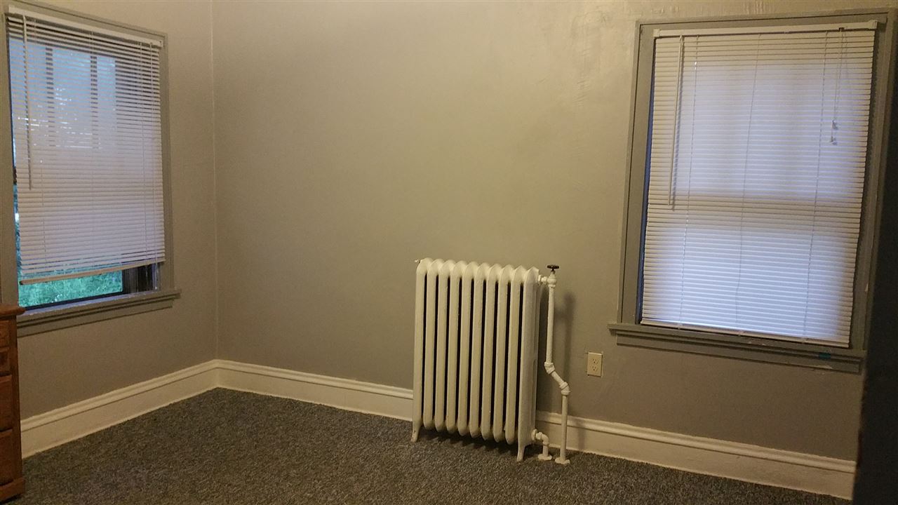 932 Emerald Street, Unit 1B Madison, WI 53715 - Photo 13 of 19