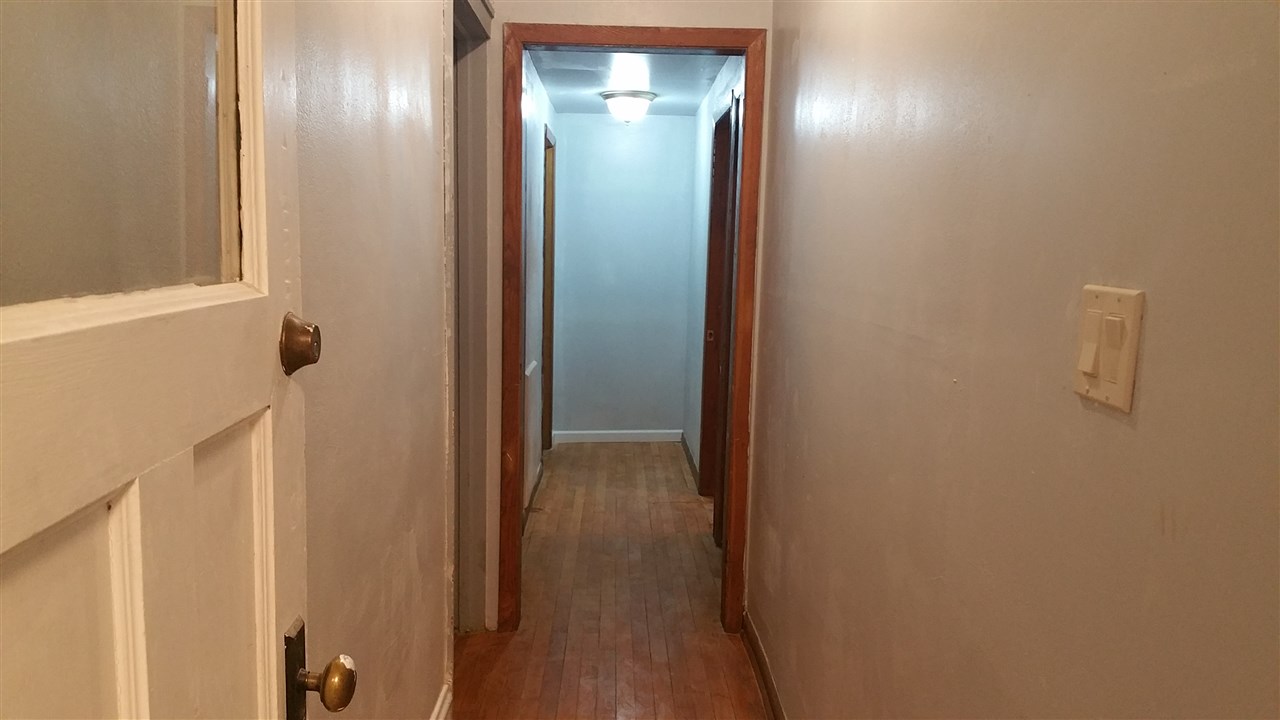 932 Emerald Street, Unit 1B Madison, WI 53715 - Photo 15 of 19
