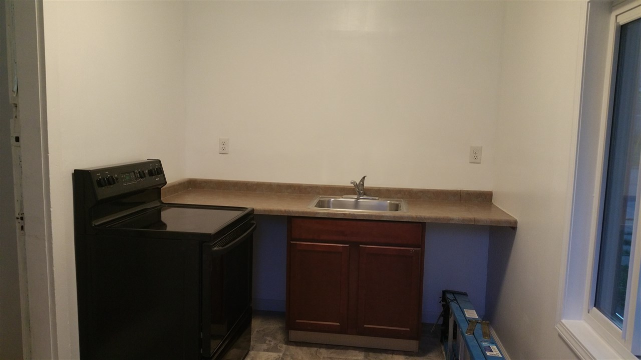 932 Emerald Street, Unit 1B Madison, WI 53715 - Photo 16 of 19