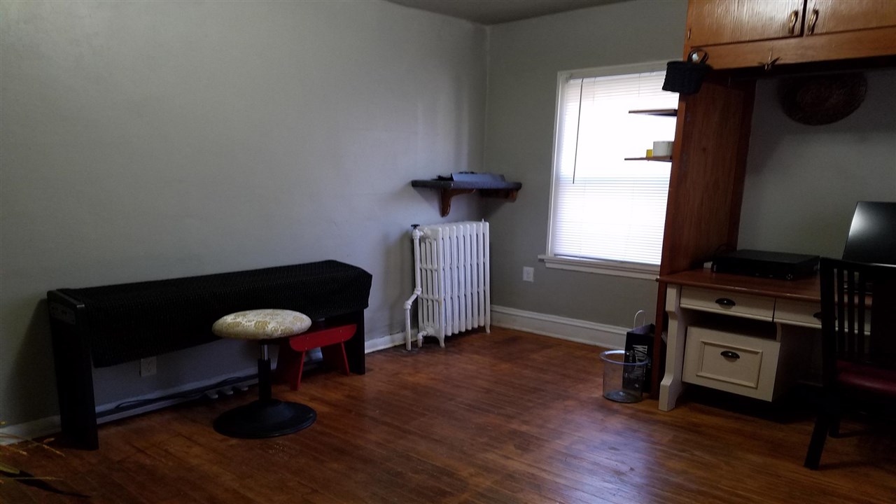 932 Emerald Street, Unit 1B Madison, WI 53715 - Photo 6 of 19