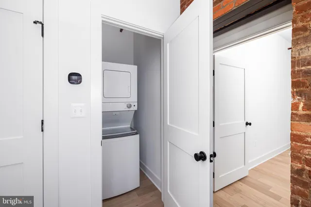 $4,800 | 901 King Street, Unit 202, Alexandria, VA 22314