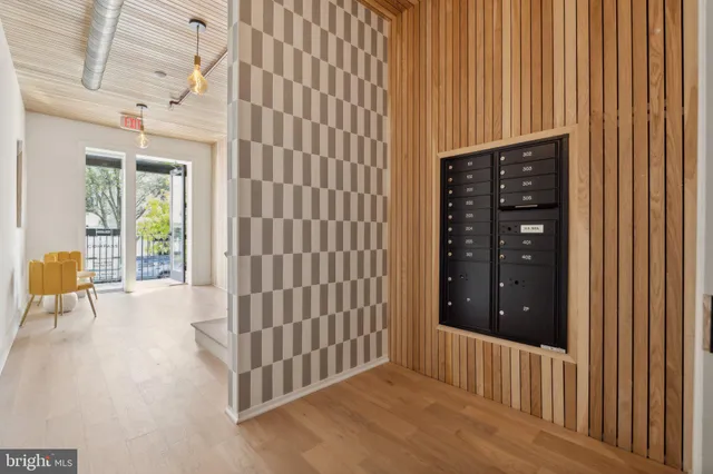 $4,800 | 901 King Street, Unit 202, Alexandria, VA 22314