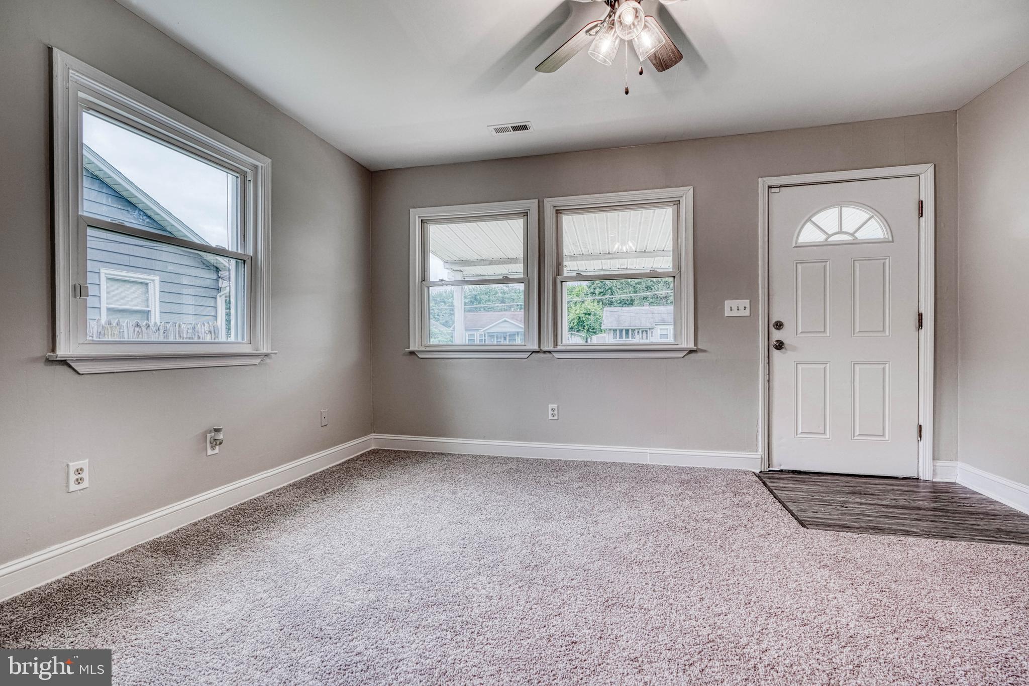 37 Transverse Avenue Middle River, MD 21220 - Photo 5 of 24