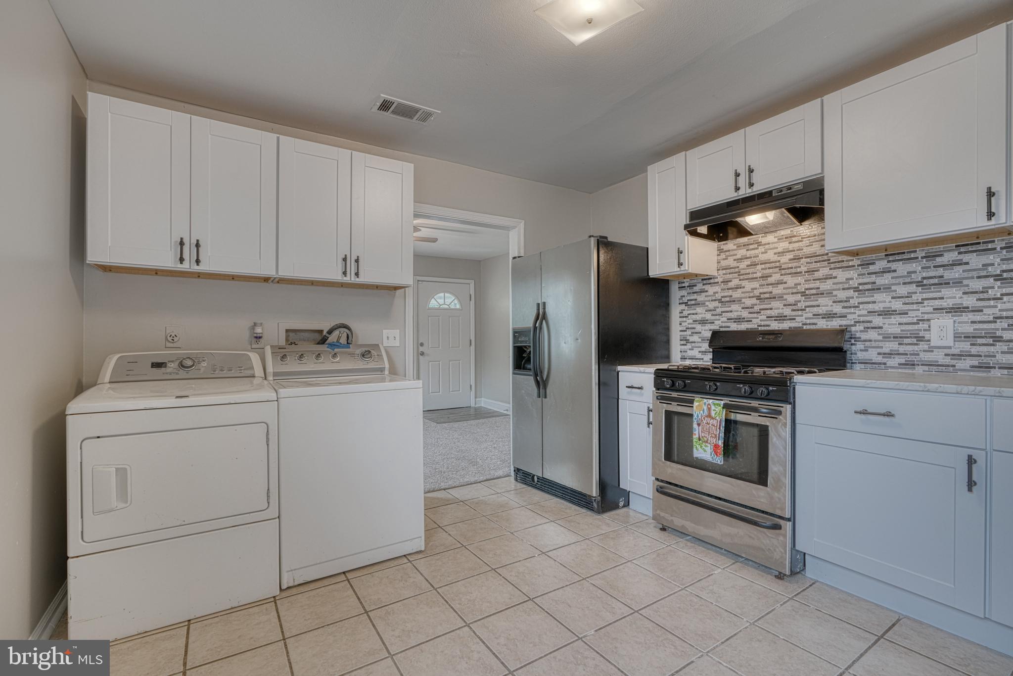 37 Transverse Avenue Middle River, MD 21220 - Photo 8 of 24