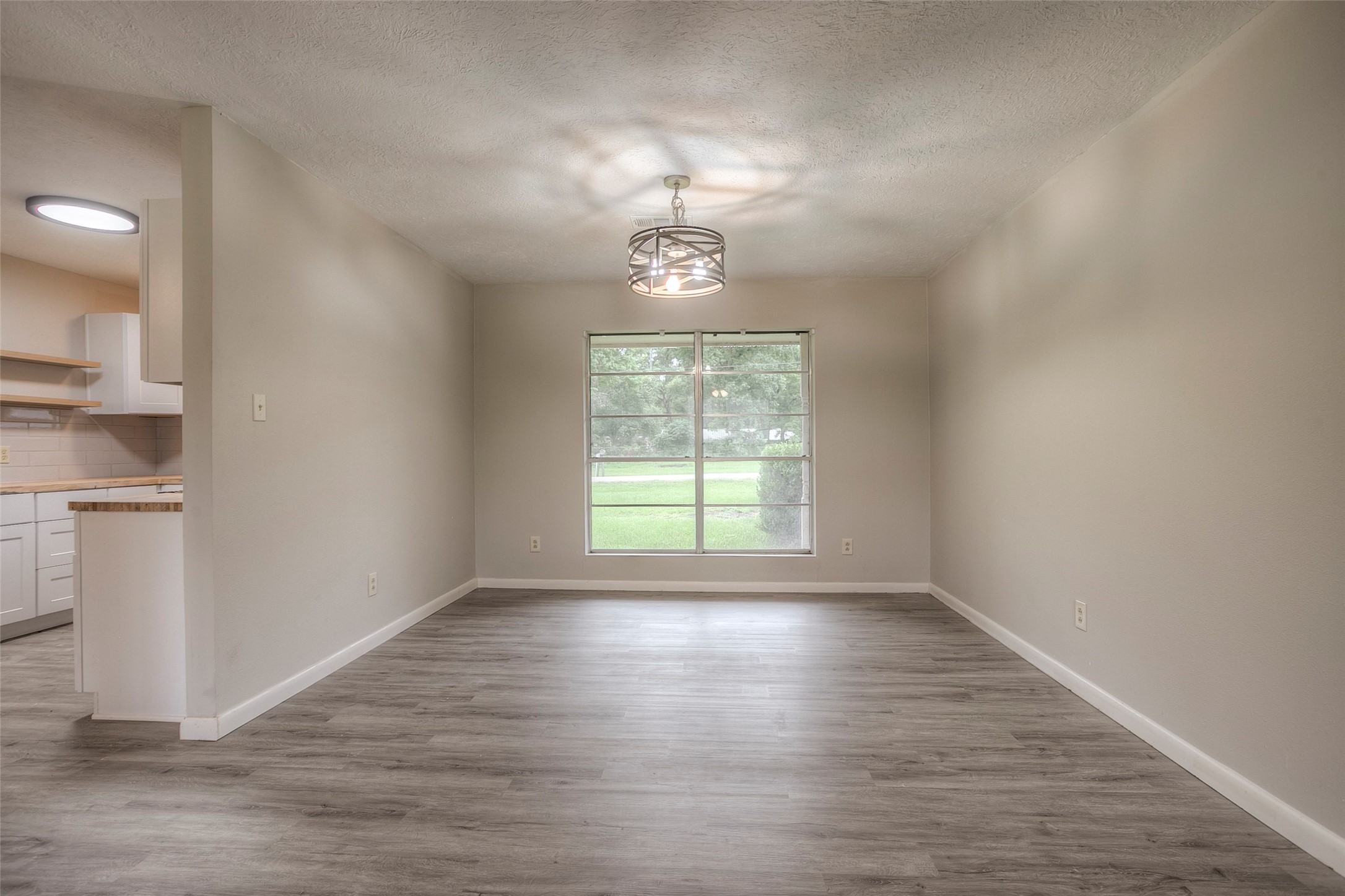 493 Lawrence Road Trinity, TX 75862 - Photo 7 of 44