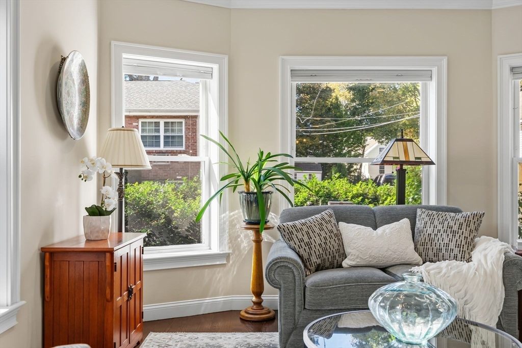 7 Court St Place, Unit 7 Arlington, MA 02476 - Photo 8 of 38