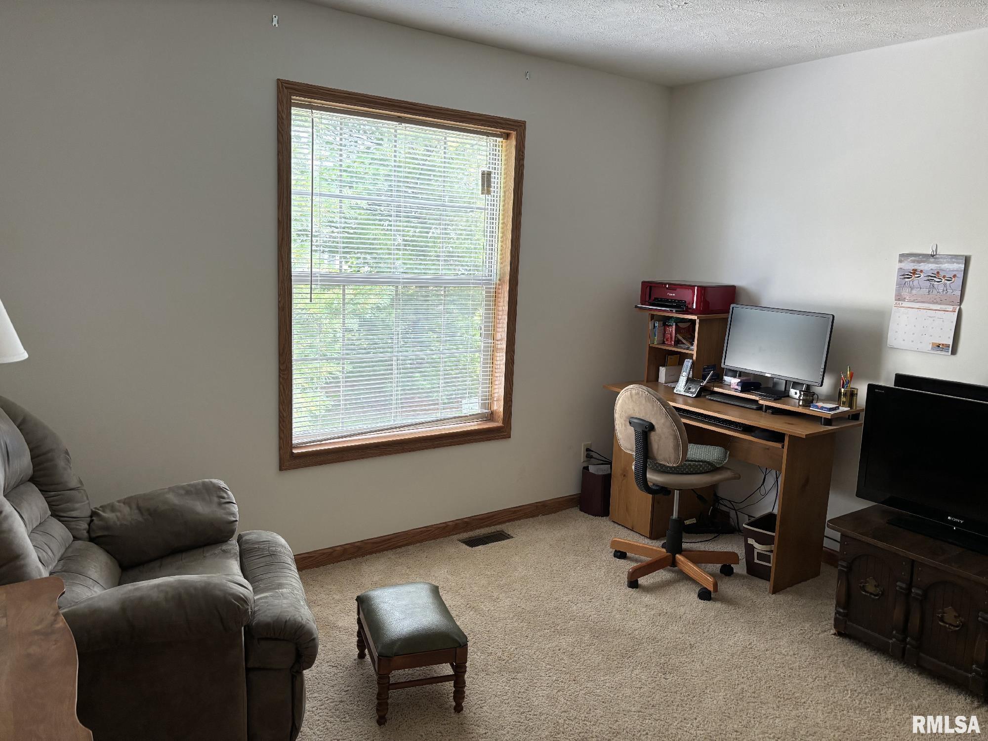 2800 Vía Rosso, Unit 135 Springfield, IL 62703 - Photo 13 of 28 Gallery Image 13
