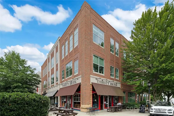 $550,000 | 5 Farleigh Street, Unit 203, Asheville, NC 28803