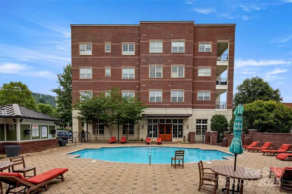 $550,000 | 5 Farleigh Street, Unit 203, Asheville, NC 28803
