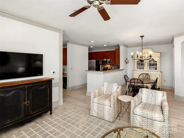 $550,000 | 5 Farleigh Street, Unit 203, Asheville, NC 28803