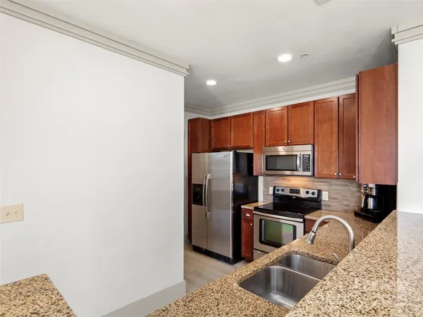 $550,000 | 5 Farleigh Street, Unit 203, Asheville, NC 28803