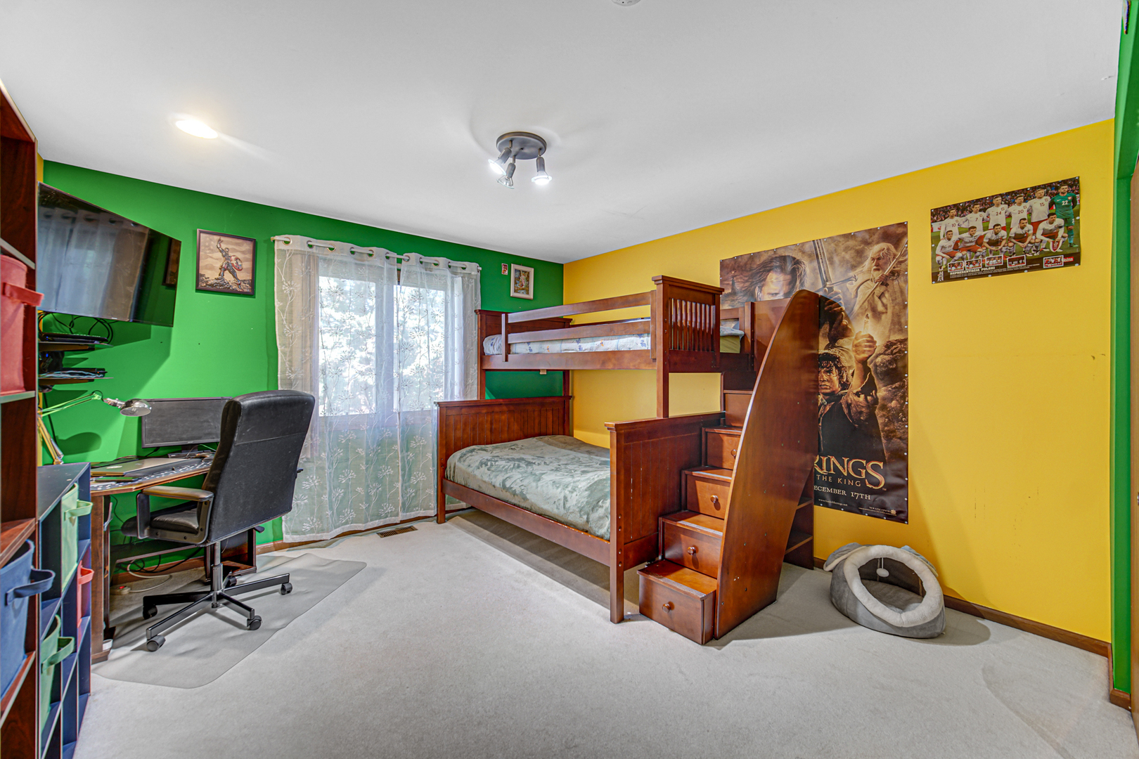 316 Morningside Drive, Unit A Bloomingdale, IL 60108 - Photo 14 of 35 a bedroom with a bed and a window