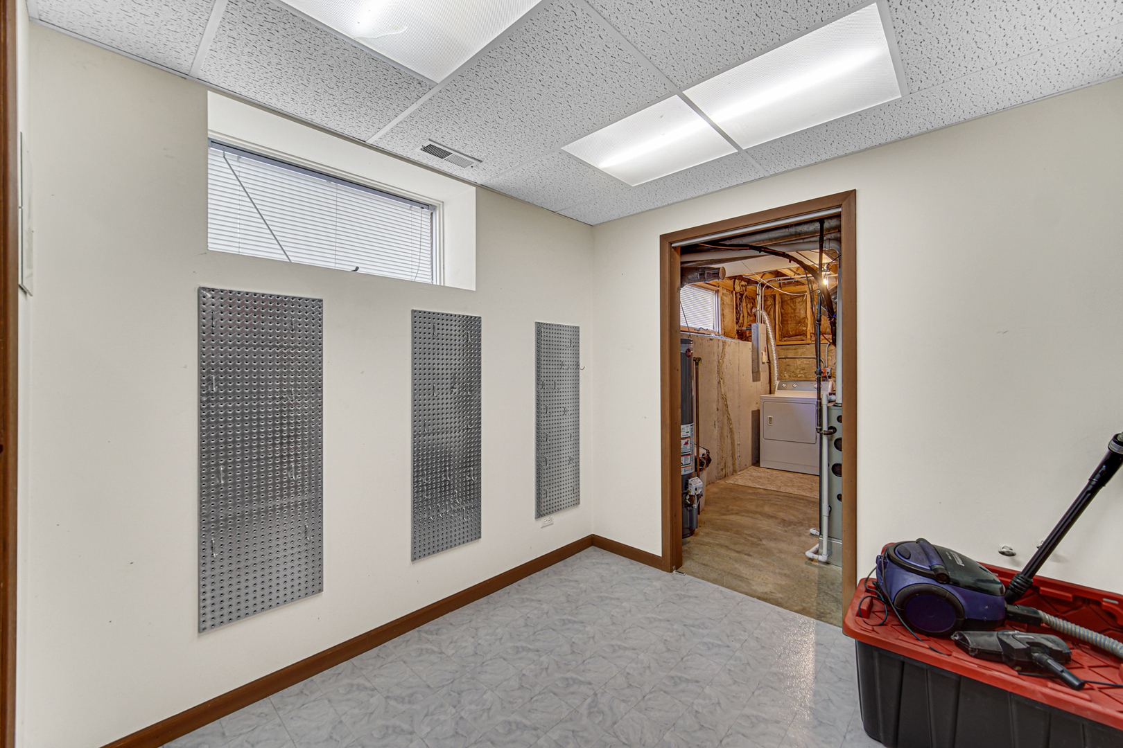 316 Morningside Drive, Unit A Bloomingdale, IL 60108 - Photo 27 of 35 a view of a hallway with workspace