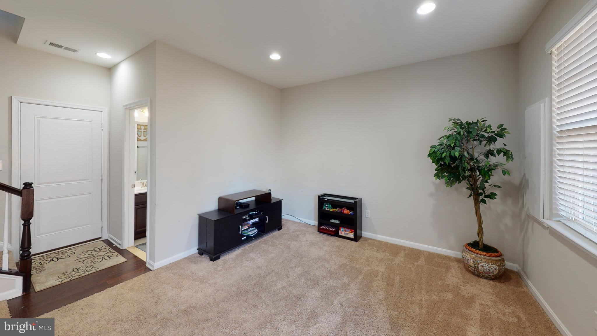 4660 Cambria Road Frederick, MD 21703 - Photo 28 of 32