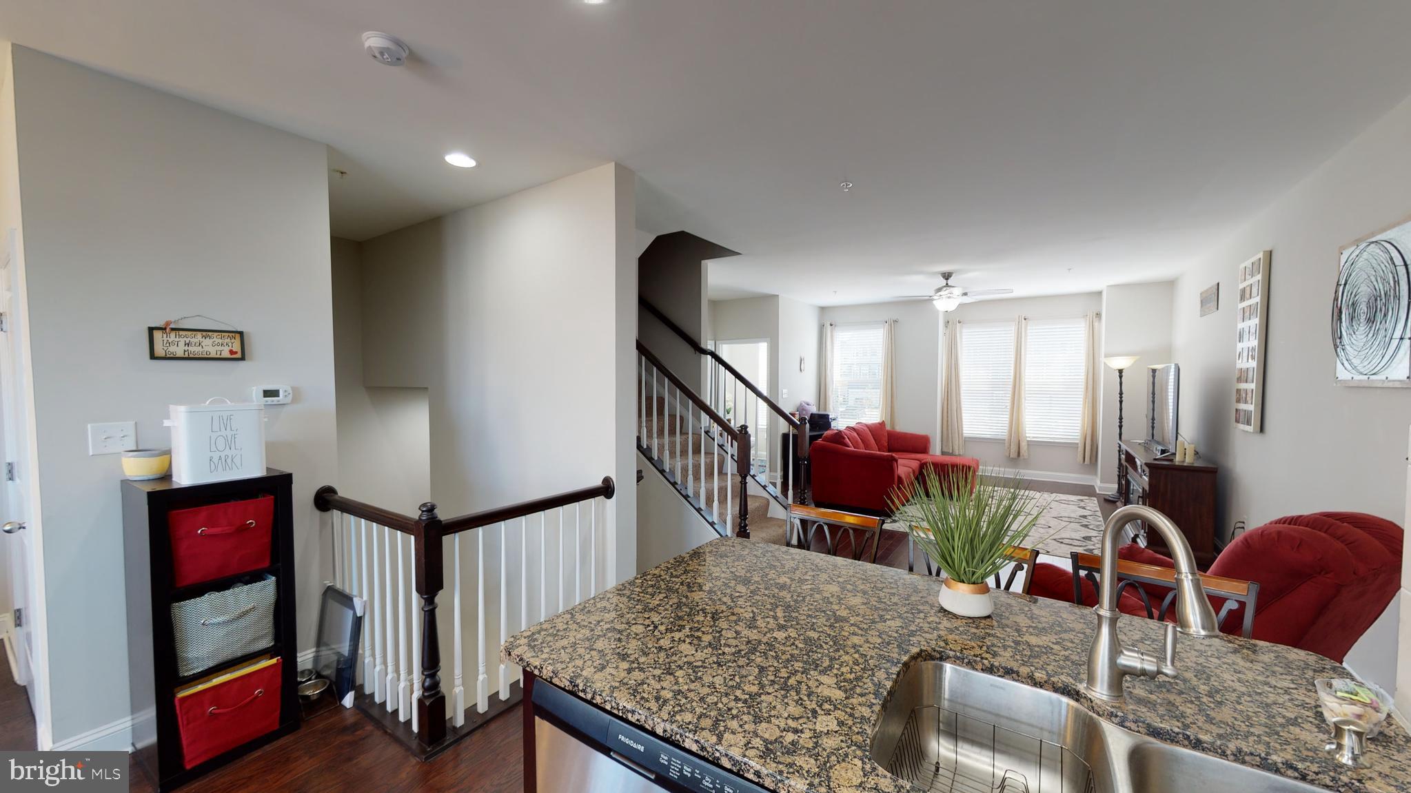 4660 Cambria Road Frederick, MD 21703 - Photo 9 of 32