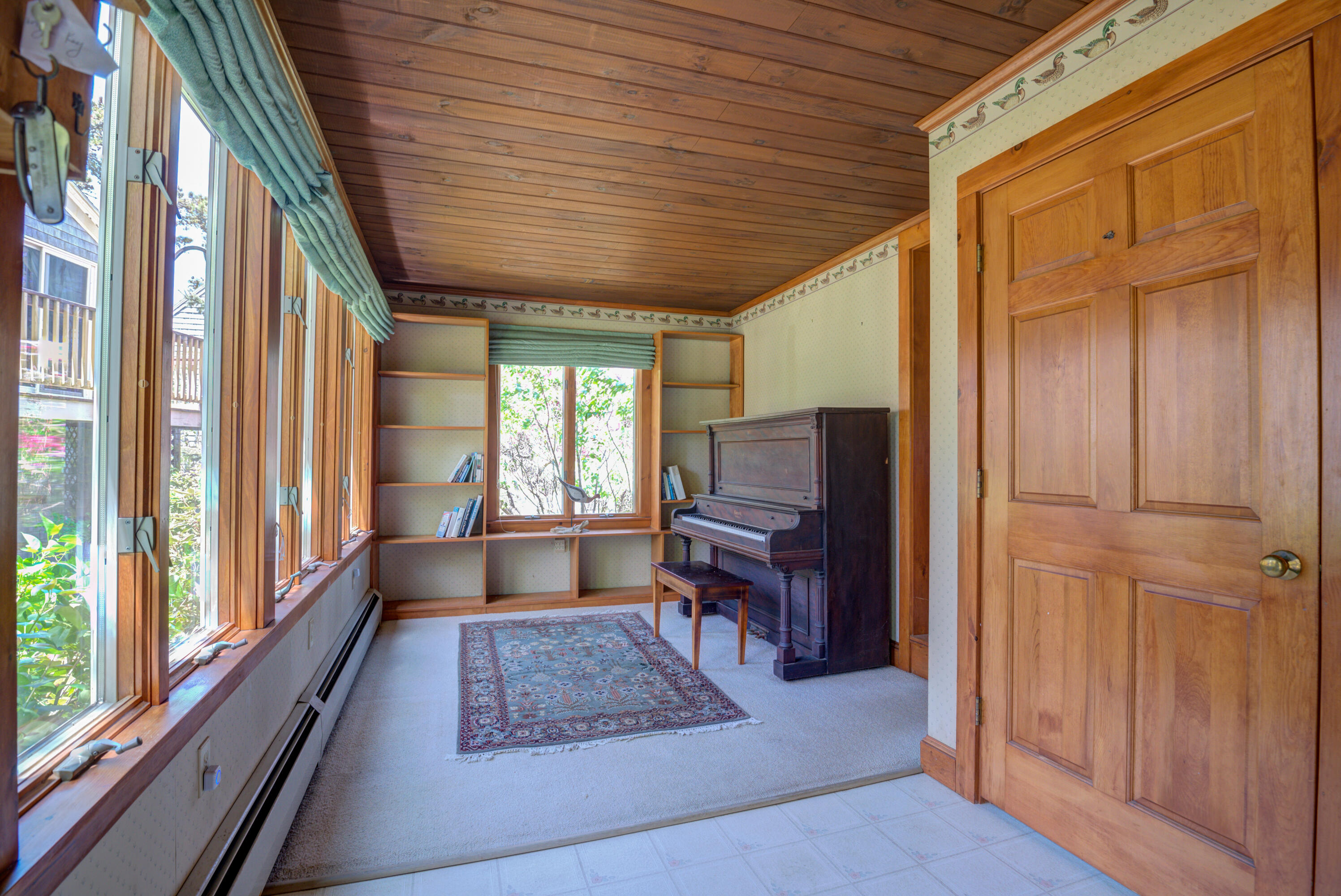 131-133 Hills Beach Road Biddeford, ME 04005 - Photo 6 of 38 131-133 HBR SG 08