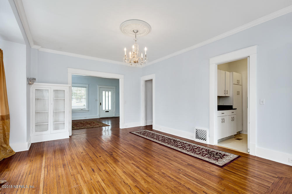 3018 Riverside Avenue Jacksonville, FL 32205 - Photo 10 of 61 9