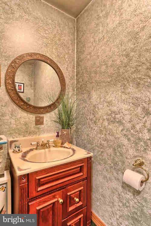 1585 Back Road Halifax, PA 17032 - Photo 14 of 25 Gallery Image 14
