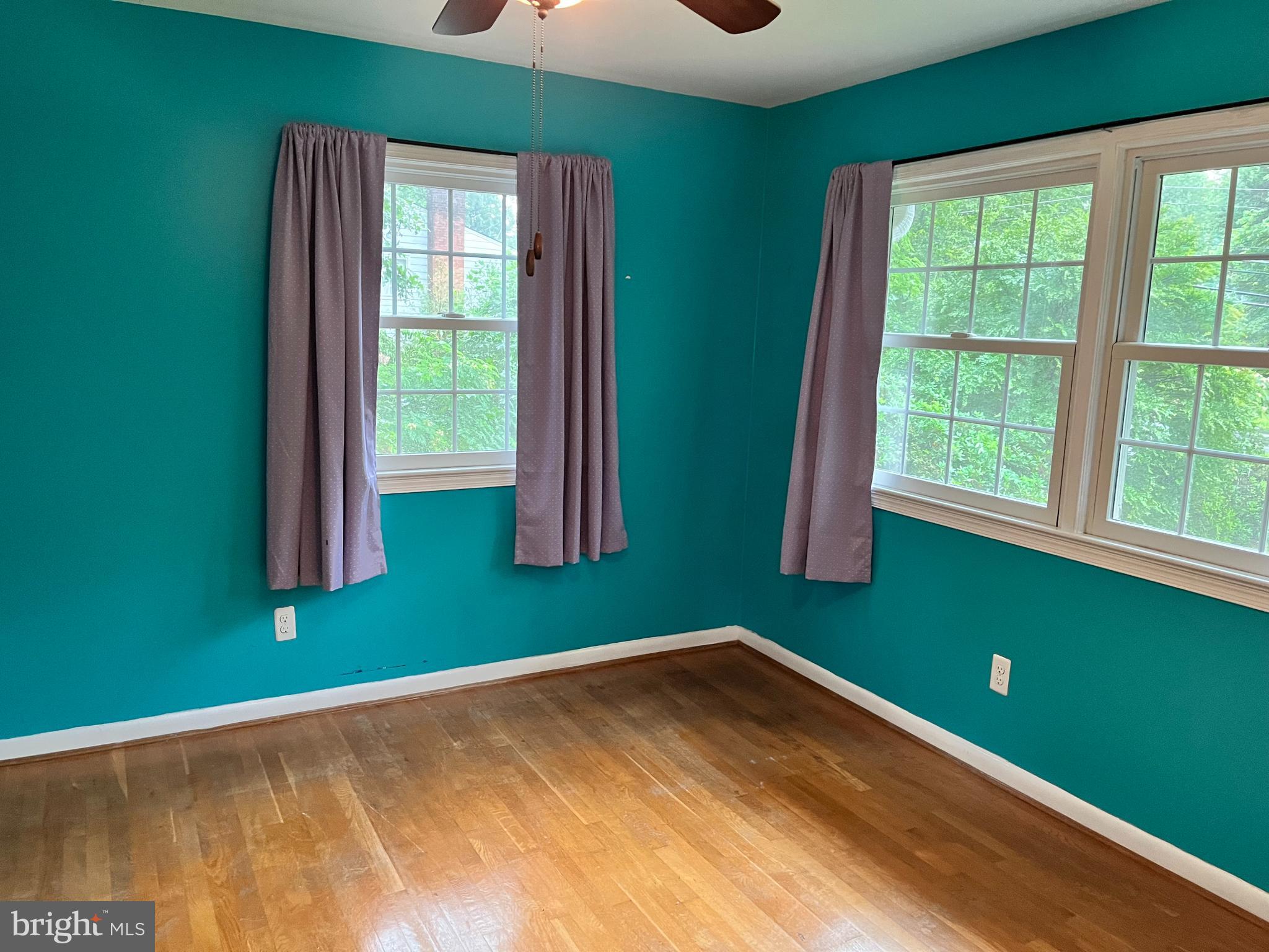 10220 Vale Road Vienna, VA 22181 - Photo 16 of 28
