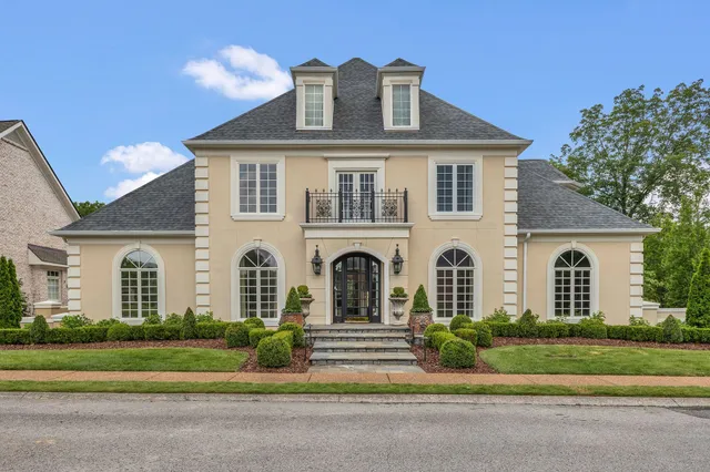 $1,899,999 | 113 Middleton Circle, Nashville, TN 37215